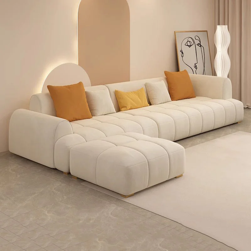 Dīvānu tīrīšana